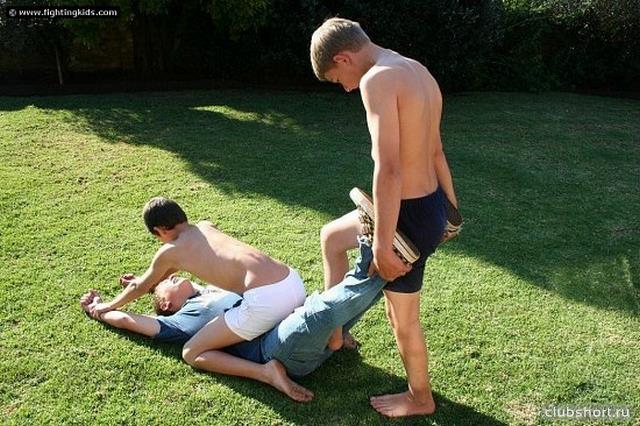 5425_boys-in-shorts-ru_327.jpg
